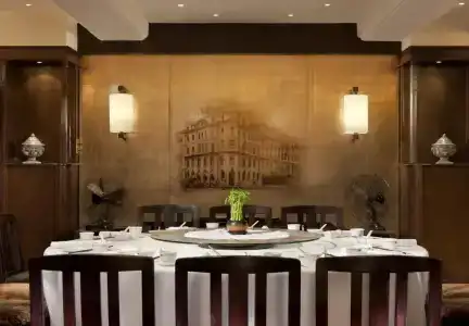 The Peninsula - 23