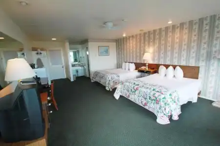 Wonder View Inn - Bar Harbor Collection - 15