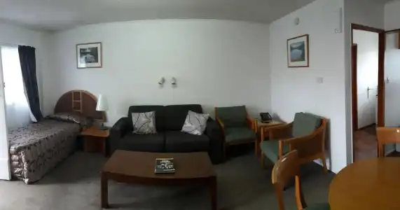 New Haven Motel - 6