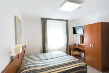 M-A-S-Hotel - 42