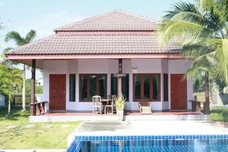 Waterside Resort - 9