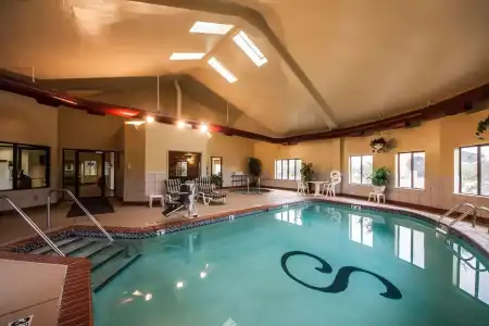 Sleep Inn & Suites Tulsa Central I-44 - 10