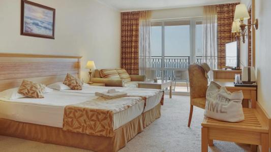 DIT Majestic Beach Resort - 48