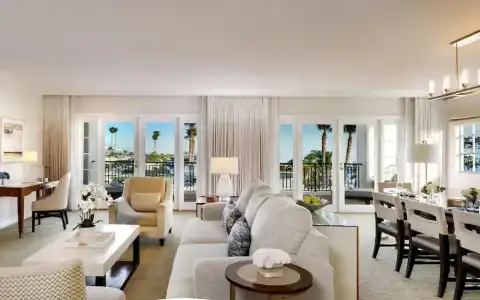Balboa Bay Resort - 84