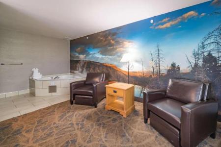 Best Western Plus GranTree Inn - 102