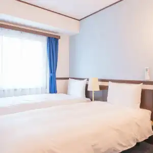 Toyoko Inn Shin Osaka Station Higashi - 44