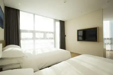 Best Western Haeundae - 81