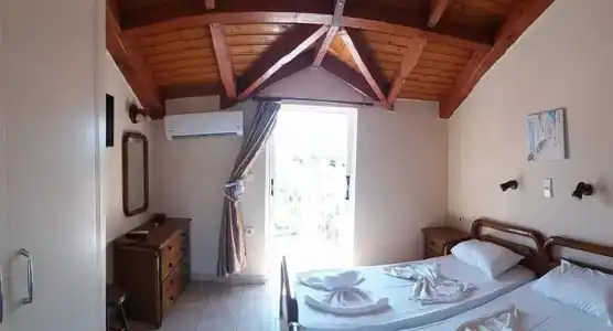 Giannis Studios - 28