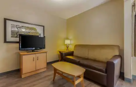 Studio 6 Suites Greenville, SC - Haywood Mall - 4