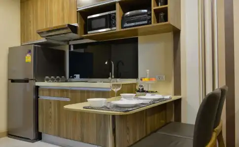 Ten Ekamai Suites Serviced Apartment - 18