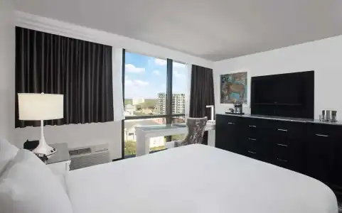DoubleTree by Hilton Tallahassee - 31
