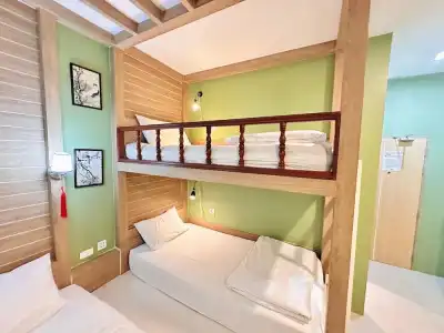 The Luna Hostel - 108