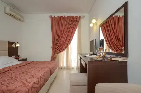 Aeolis Boutique & Suites - 4