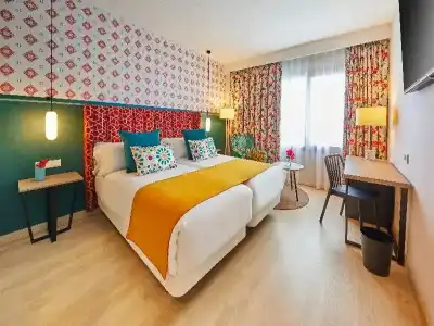 Hesperia Sevilla - 108