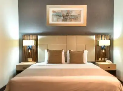 Hawthorn Suites by Wyndham Center - 51