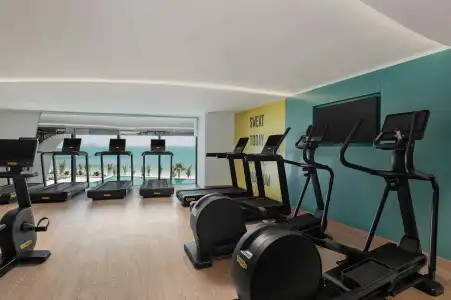 Hampton by Hilton Marjan Island - 38