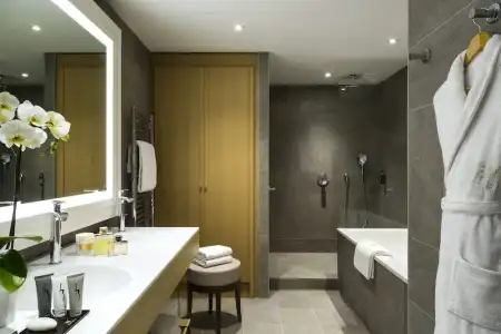 Hôtel Barrière L'Hôtel du Golf Deauville - 80