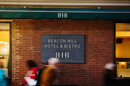 Beacon Hill & Bistro - 16
