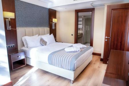 Grand Aras & Suites - 115