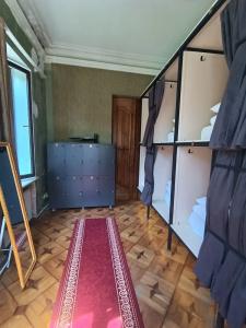 Karvi Hostel & Suites - 74