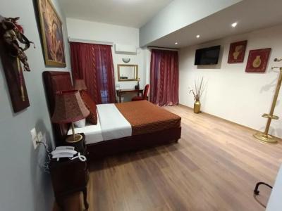 Queens Leriotis - 37