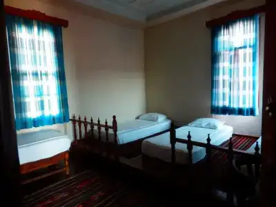 Taksiyarhis Pension - 3