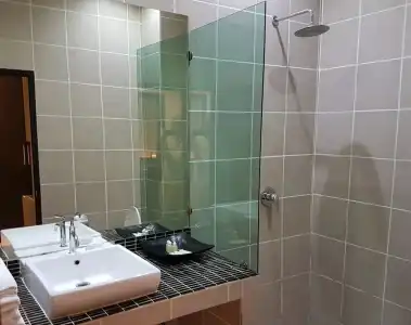 East Suites - 71