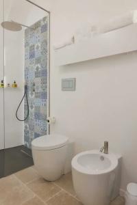 Santa Maria 24 Guest House - 76