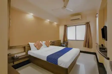 Royal Regency Lodge - 60