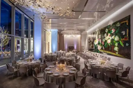 HALL Arts, Dallas, Autograph Collection - 10