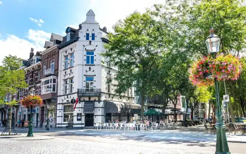 Alex Maastricht - 8