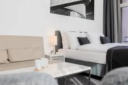 Garner Berlin - Gendarmenmarkt by IHG - 37