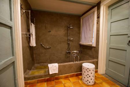 Hacienda de Abajo - Adults Only - 10