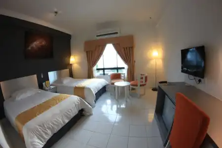 Klana Beach Resort Port Dickson - 4