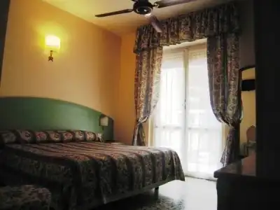 Magnolia - 2