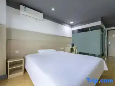 Hi Inn - 32