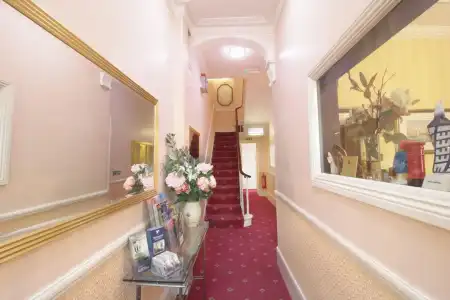 Balmoral House - 20