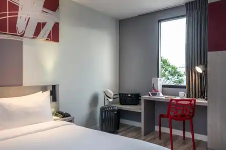 ibis Bangkok IMPACT - 36