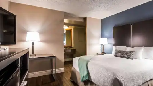 Best Western Pier Point Inn - 101