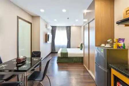 Emerald Central - 227
