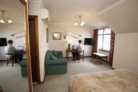 Distinction Coachman, Palmerston North - 61