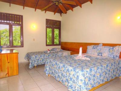 El Pelicano Apart-Hotel - 1