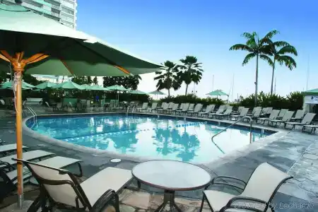Waikiki Marina Resort at the Ilikai - 10