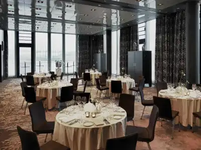 Hyatt Regency Düsseldorf - 21