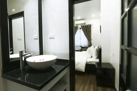 Hanoi Starlight Boutique - 8