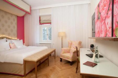 Kaiserhof Wien - 43