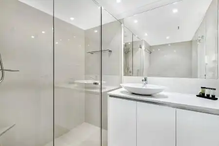 ULTIQA Beach Haven At Broadbeach - 7