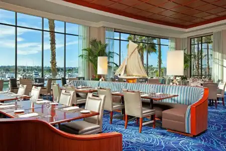 Sheraton San Diego Resort - 10