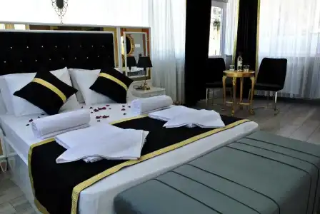 Emirhan Guesthouse & Suites - 63