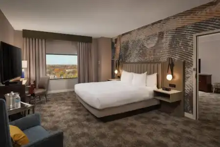Hilton Lexington/Downtown - 101